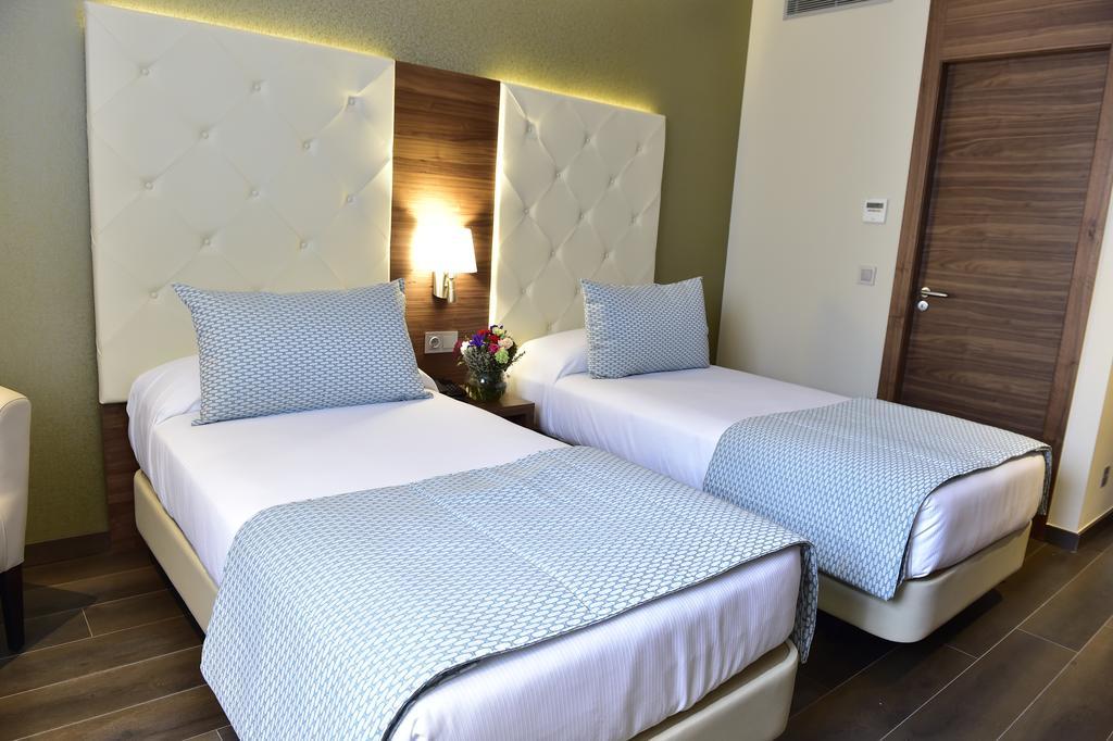 Hotel Az Hotels Kouba 4*